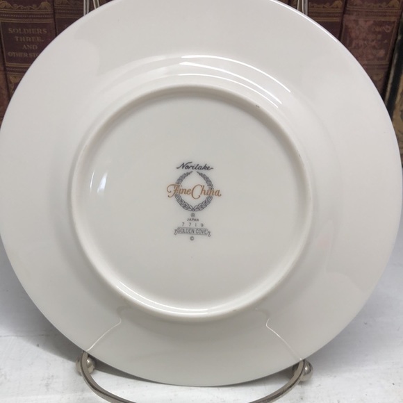 O597 Golden Cove by Noritake 5pc. Bread & Butter Plate - Picture 5 of 6
